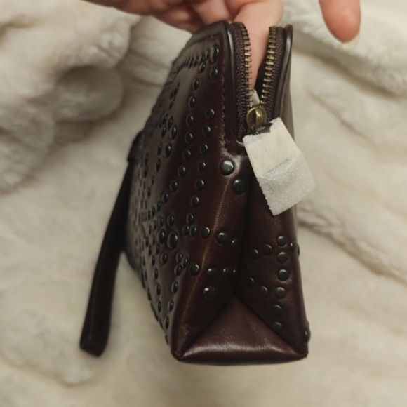 SOLD!! COACH Large Wristlet Clutch RARE Kylie Mini Studs F52402 - NWT - Picture 5 of 14